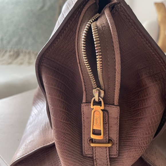 Yves Saint Laurent Handbag Brown - Picture 5 of 11